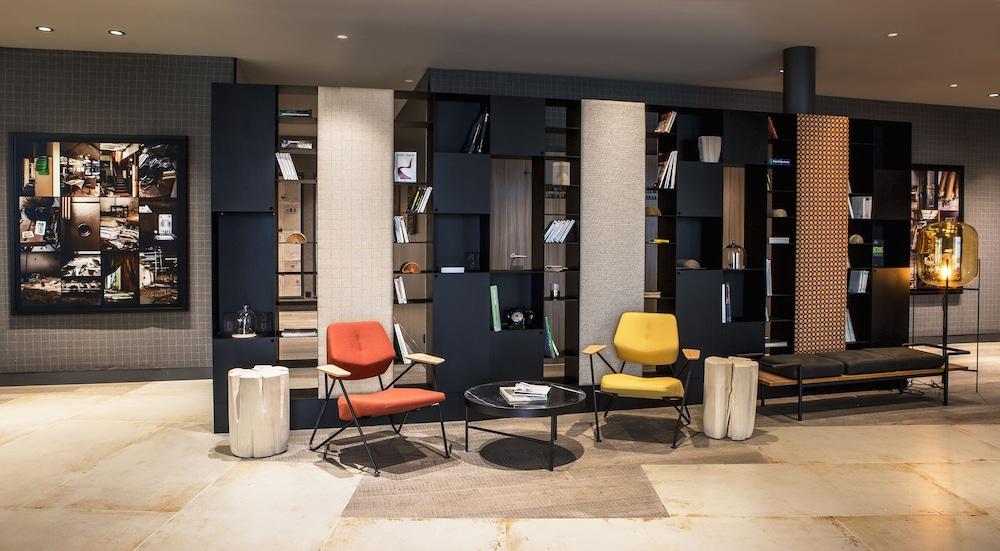 لابريميري أوتل