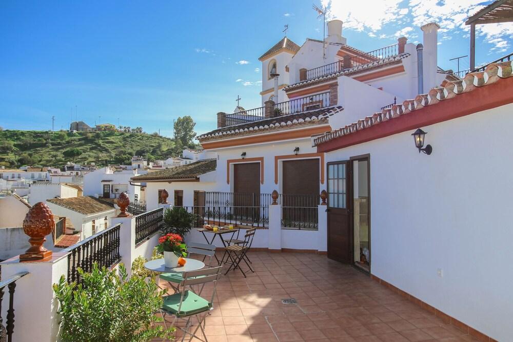 أو إم ديستيني