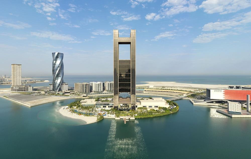 Four Seasons Hotel Bahrain Bay - Featured Image