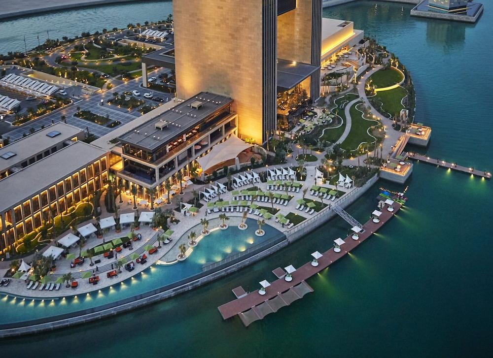 فندق فور سيزونز خليج البحرين - Exterior