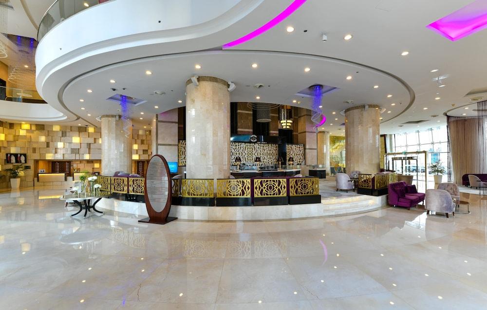 Crowne Plaza Doha West Bay, an IHG Hotel - Exterior