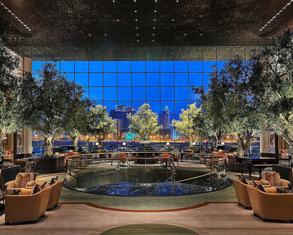 Four Seasons Hotel Bahrain Bay - Lobby
