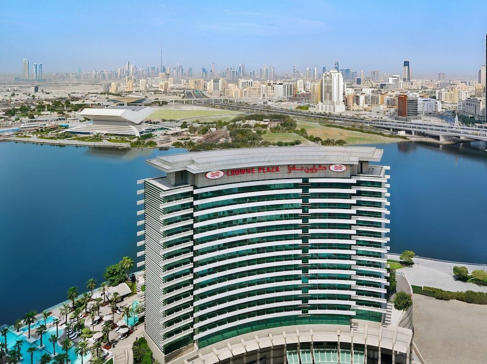 Crowne Plaza Festival City, an IHG Hotel - Featured Image