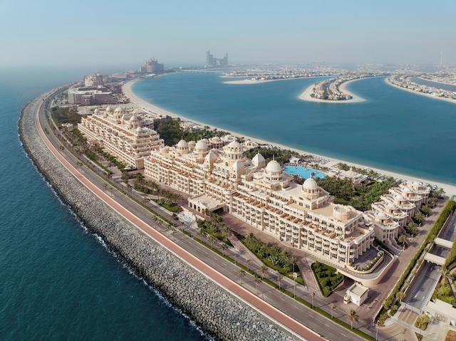 رافلز ذا بالم