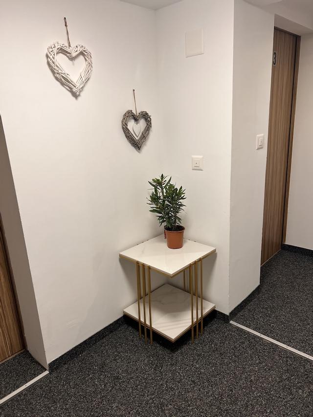 زوجرستراس 142