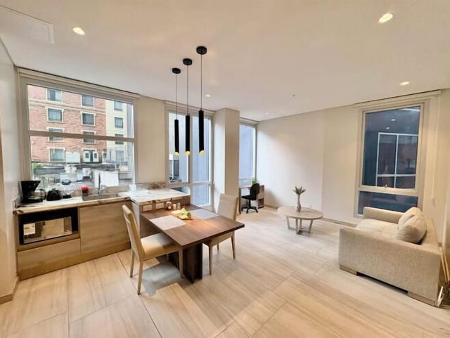 Le Parc Hotel, Beyond Stars