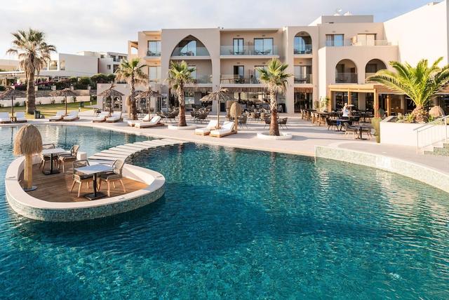 بيبر سي كلوب هوتل - لبالغين فقط