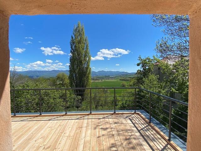 لا بوتيت ميزون باس كوريو