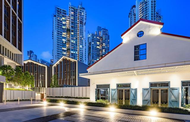 فريسر ريزيدنس ريفر بروميناد