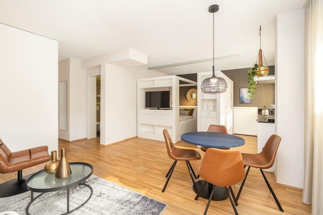 ليفينجت ن ي ج