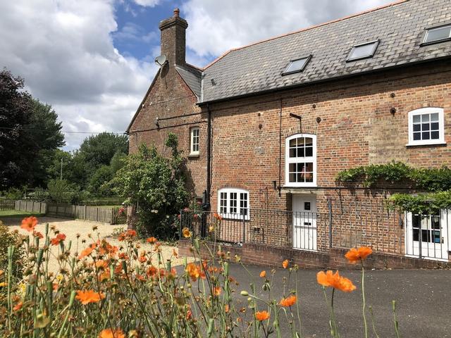 ذي أولد ميل بير ريجيس