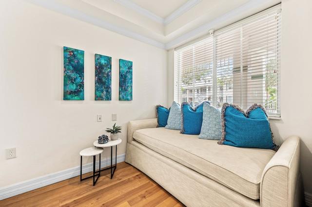 كاتينا فاكيشن رينتال: برايت 2 بد روم كوندو ويذ ليك فيوز لوكيتد إن للي ريزورت وذ بول، هوت تو ، آند جولف أكسيس إديل فور جولفيرز آند بيتشجرز، مينتس فروم نابلز آند ماركو أيلاند