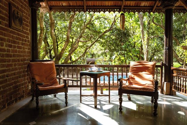 آم ا س ايز آند تريلز أسانجي وادي