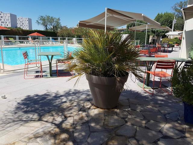 إيبيس بدجيت أرل باليه ديه كونجري