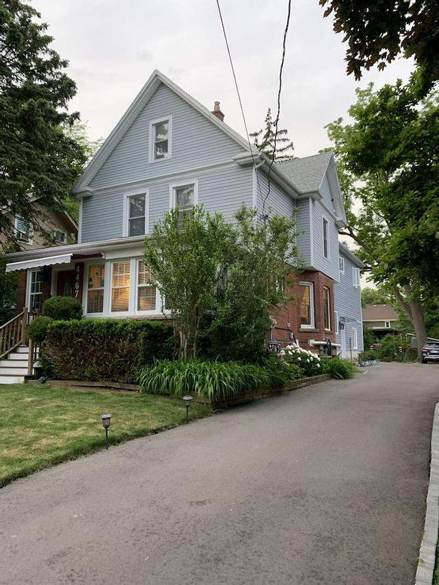 أمبيانس باي ذا فولز كوزي سويت