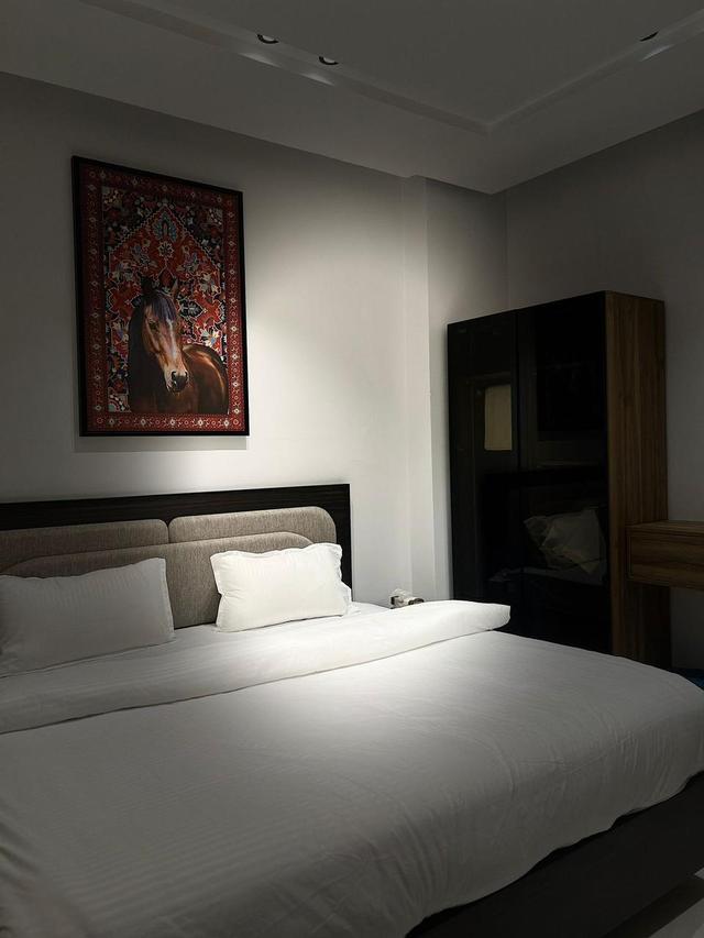 Luxurious Studio with Self Check-in | 5766