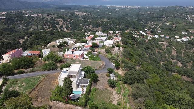 فيلا ليون أنتو