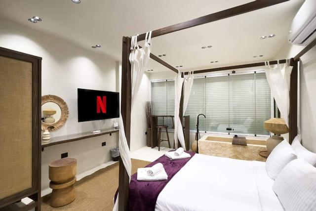 مكان إقامة زورو I شقة إستوديو في ذا بيراميدز هورايزون مع حوض استحمام