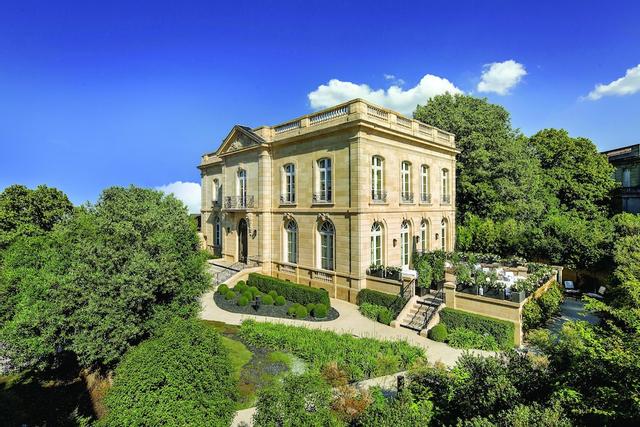 لا جراند ميزون دو بيرنار ماجري