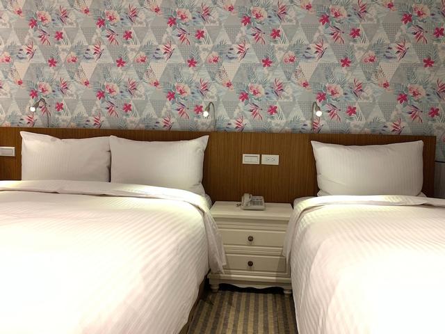 تييا أبارتمنت