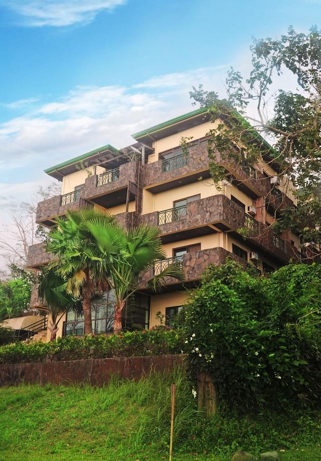 إم سي ماونتن هوم أبارتيل