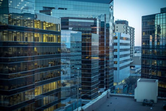 أوباسا سيكس ثري سويتس - ريجينا