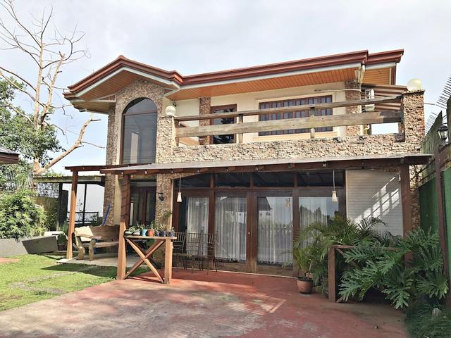 سارة بد آند بريكفاست