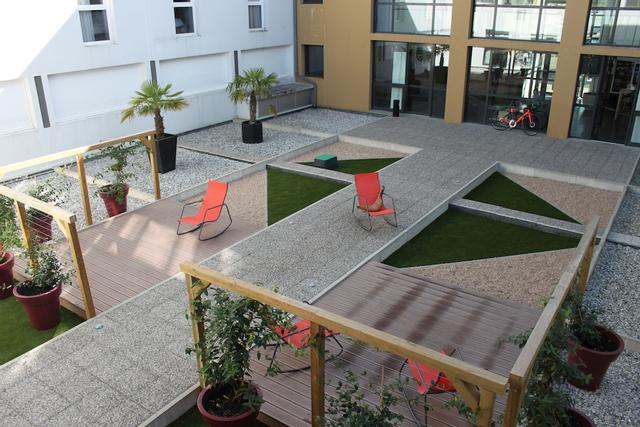 كومفورت سويتس باو إدرون