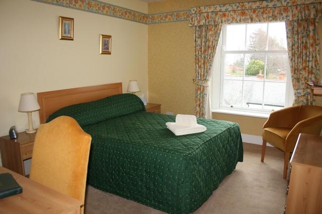 هاوس - سليبس 6 آند بايد أوف سايت باركينج أفايلابل