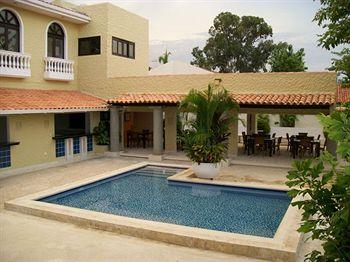 سانتوريني فيلاز ديل مار