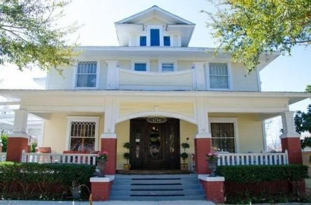 روزين هاوس إن