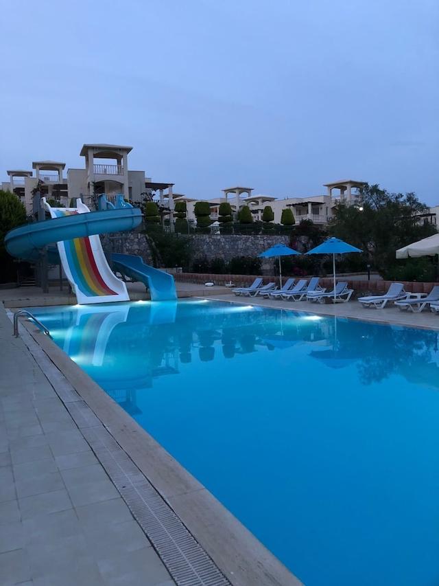 أبارتمنت 3 بد روم ليك فيو 4 باي ليكيا جلوبال