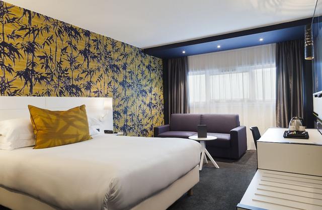 أوتل إن باريسي كي ديجي أيربورت