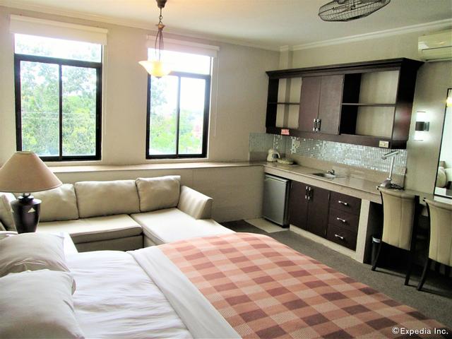 ستونزتاون سويتس