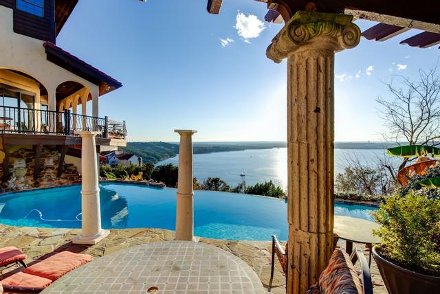 لا فيلا فيستا