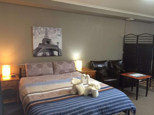 بوكس هيل ستوديوز 4 آت كانتربري جاردنز