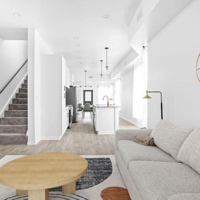 تو كوزي سويتز  بد رو - أرسينال هايتس إندي