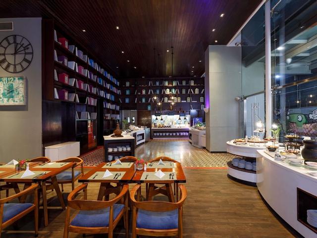 ميركيور جاكرتا سيماتوبانج